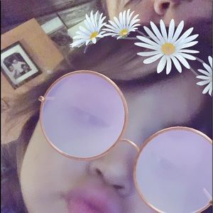 Meet your Posher, Julz